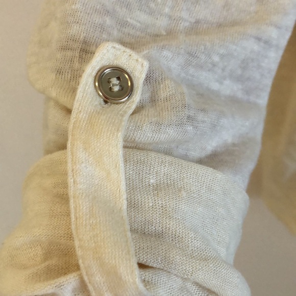 Blouse - Picture 4 of 6